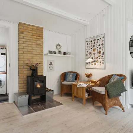 Vakantiehuis In With Wifi